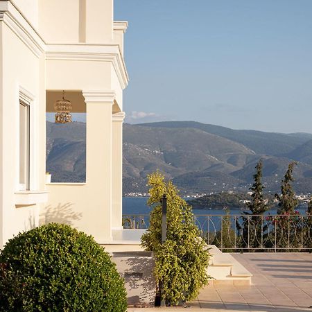 Villa Fantasia Íszthmia Kültér fotó