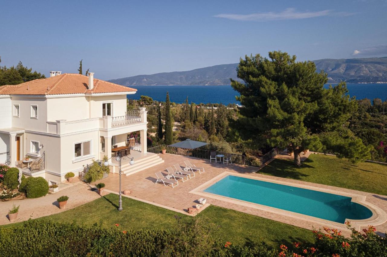 Villa Fantasia Íszthmia Kültér fotó
