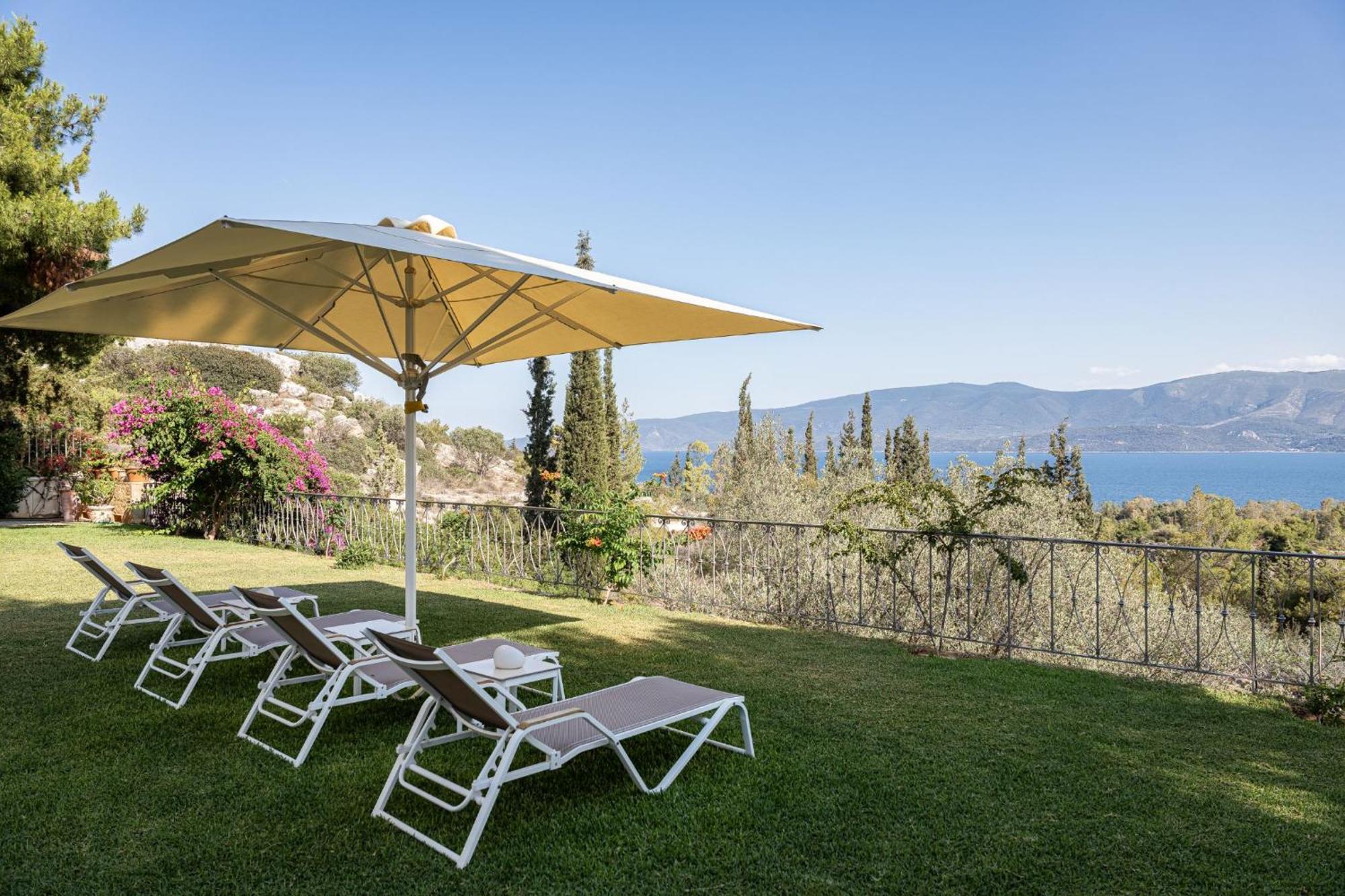 Villa Fantasia Íszthmia Kültér fotó